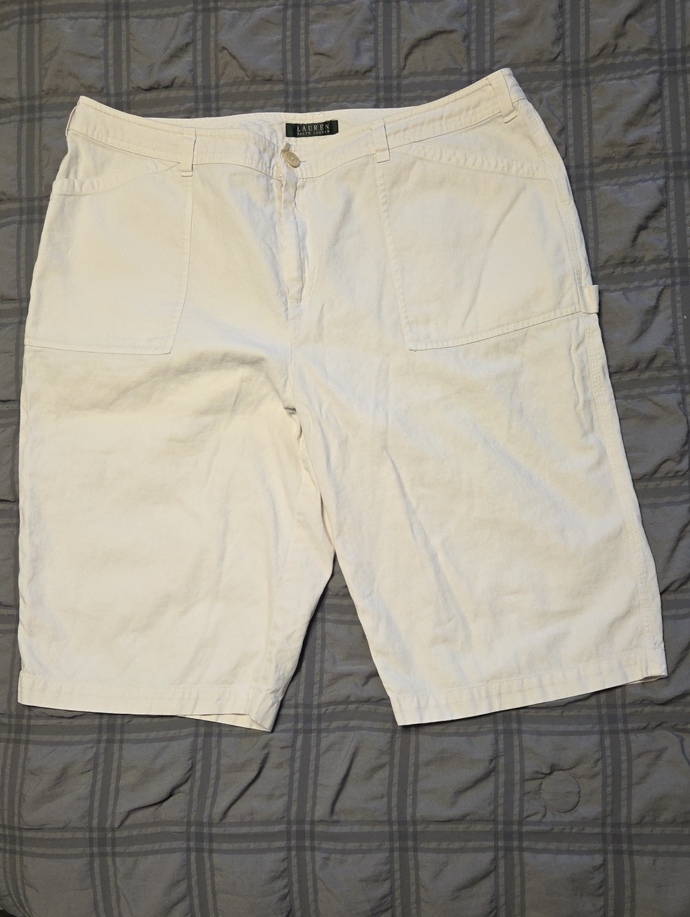 16W Ralph Lauren Women's White Flat-Front Casual Shorts